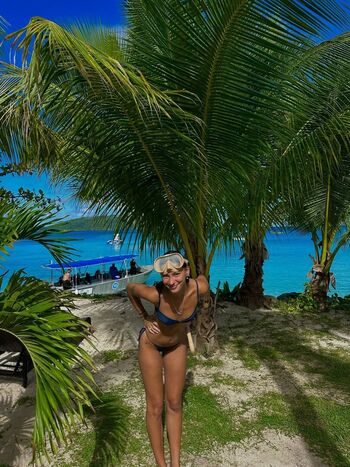 Full leaked Req cassadventures page private onlyfans photo