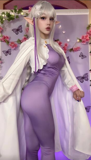 Full leaked Sillychicha private onlyfans photo