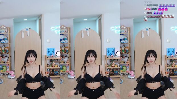 Full leaked Sooflower private onlyfans photo