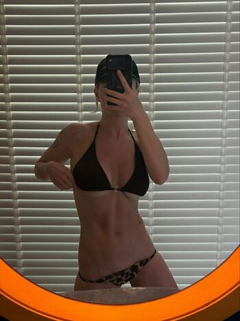 Full leaked Sorabi private onlyfans photo