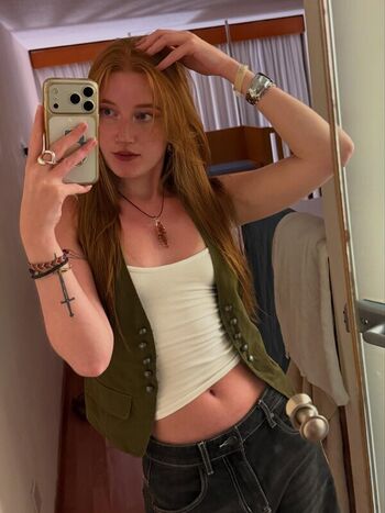 Full leaked Strawbz private onlyfans photo
