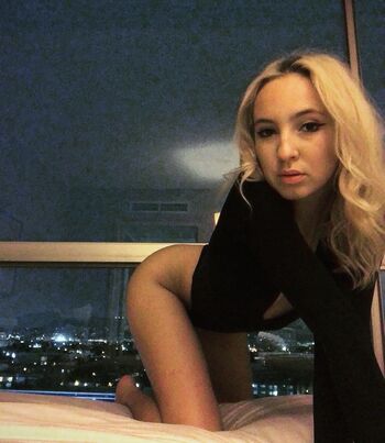 Full leaked Taylor weeks private onlyfans photo