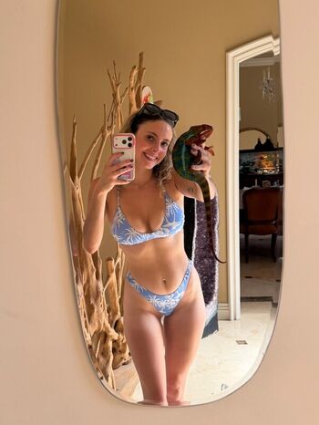 Full leaked Thejesszoo private onlyfans photo