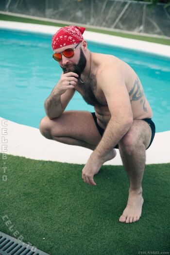 Full leaked Tyraride private onlyfans photo