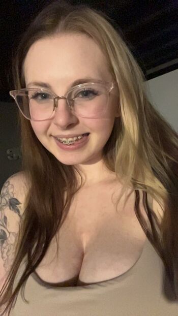 Full leaked Ur future gf private onlyfans photo