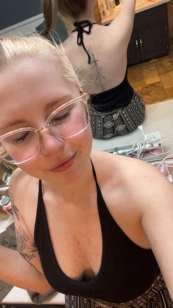 Full leaked Ur future gf private onlyfans photo