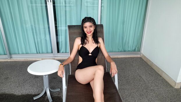 Full leaked Valecast private onlyfans photo