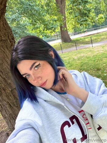 Full leaked Vixenp private onlyfans photo