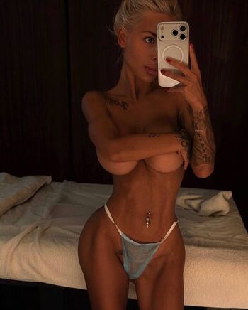 Full leaked Vlada capeloon private onlyfans photo