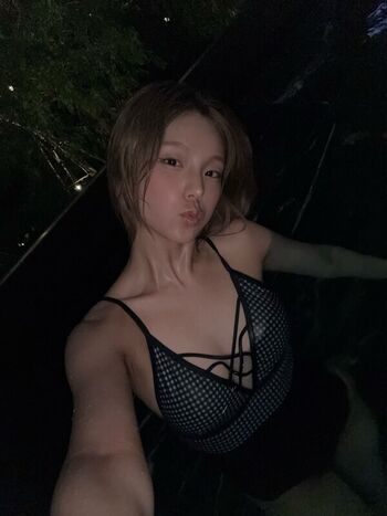 Full leaked Yeji private onlyfans photo