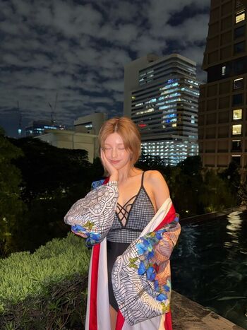 Full leaked Yeji private onlyfans photo