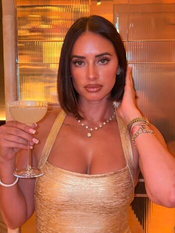 Full leaked Yesjulz private onlyfans photo
