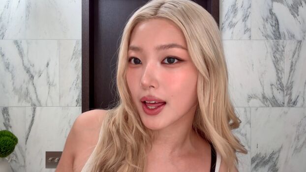 Full leaked Yoonchae private onlyfans photo