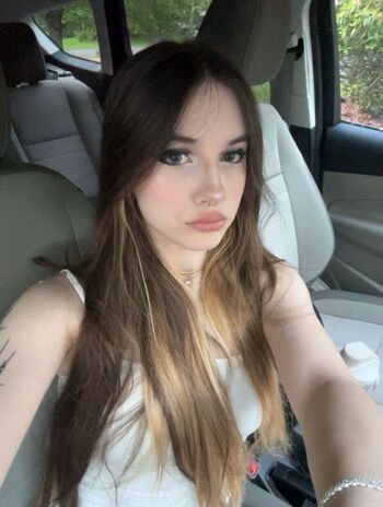Full leaked Yumifps private onlyfans photo